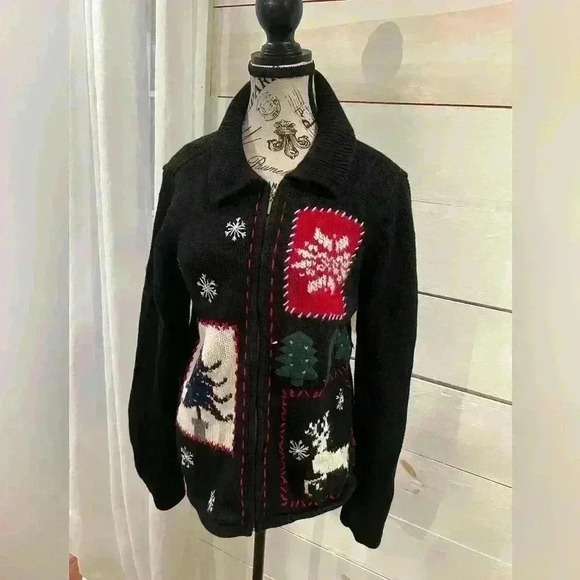 Liz Claiborne Sweaters - Crazy Horse A Liz Claiborne Company Christmas zip up cardigan petite large